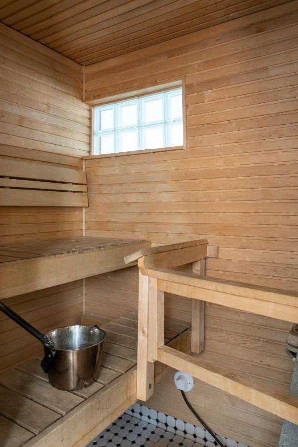 2Ndhomes Apartment In Kamppi Center With Sauna And Balcony Helsinki Esterno foto