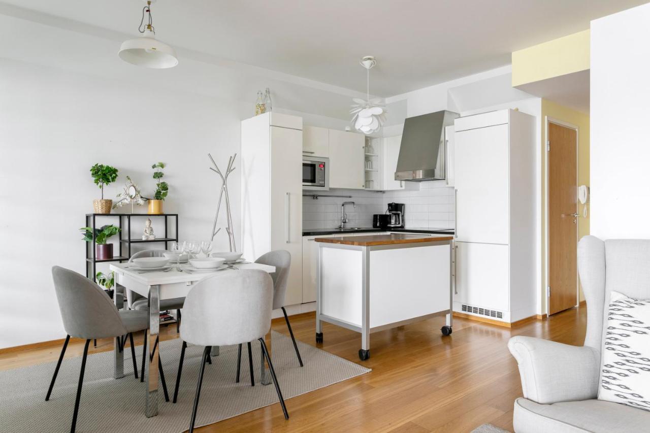 2Ndhomes Apartment In Kamppi Center With Sauna And Balcony Helsinki Esterno foto